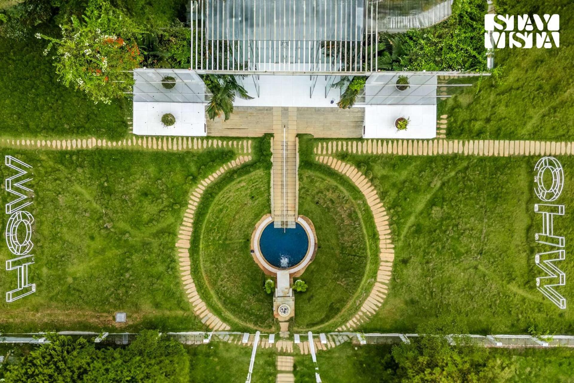 The Crystal Hall India'S Only All Glass Villa Bangalore Exterior photo